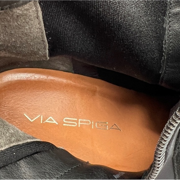 Via Spiga Black Suede Side Zip Wedge Ankle Booties Size 7 Women’s - Picture 2 of 8